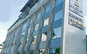 Central Courtyard Boutique Hotel